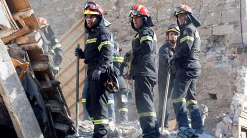 Νεκρή ανασύρθηκε από τα συντρίμμια η εγκλωβισμένη 43χρονη γυναίκα