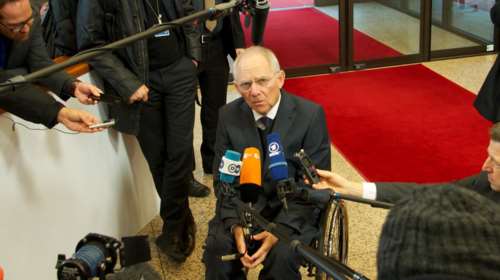 Σόιμπλε: Είχαμε συμφωνία αλλά ήθελαν χρόνο για επικοινωνιακούς λόγους