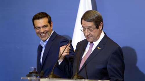 Το διφορούμενο αστείο Αναστασιάδη στον Τσίπρα για την γραβάτα