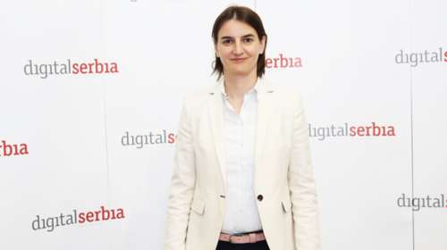 Σερβία: Η ανοικτά γκέι Άνα Μπρνάμπιτς προτάθηκε για πρωθυπουργός