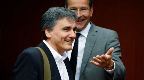 Τσακαλώτος: «Υπάρχει φως στην άκρη του τούνελ»