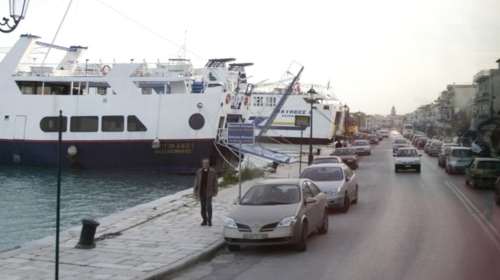 Θρίλερ με αιφνίδιο θάνατο αξιωματικού πλοίου στη γραμμή Κυλλήνη-Ζάκυνθος
