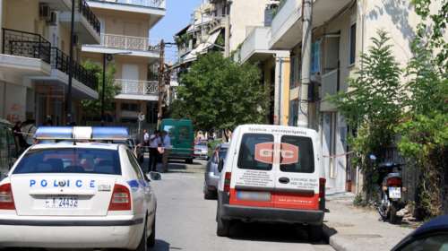 Θρίλερ με πτώμα άνδρα στη Λάρισα σε προχωρημένη αποσύνθεση