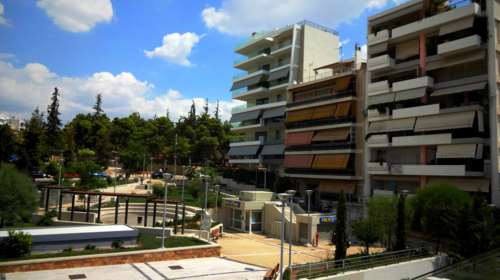 Κατέρρευσε η αγορά ακινήτων-διαμερίσματα για 5.000 €