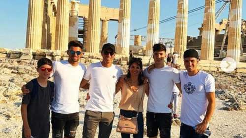 Οικογενειακή &quot;διαφήμιση&quot; της Ελλάδας από τον θρυλικό Ζινεντίν Ζιντάν