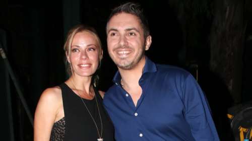 Δείτε τη Μακρυπούλια full in love τραγουδά στη συναυλία Χατζηγιάννη