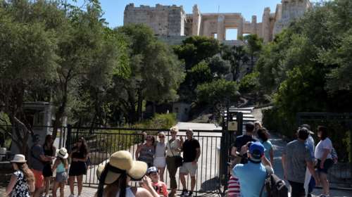 Θα βάλουν λουκέτο στα μνημεία καλοκαιριάτικα οι αρχαιοφύλακες;