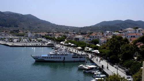 Εκτακτο: Βουλιάζει σκάφος λίγο έξω από το λιμάνι της Σκοπέλου