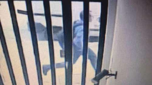 Αυτός είναι ο Κολομβιανός κλέφτης των ιατρικών μηχανημάτων