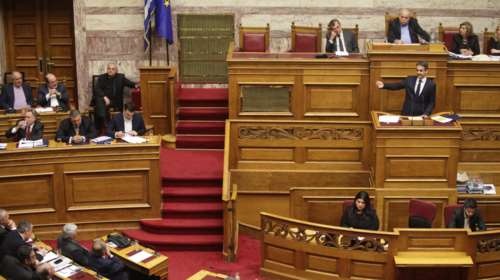 Να λογοδοτήσει στη Βουλή ο Καμμένος απαιτεί η αντιπολίτευση