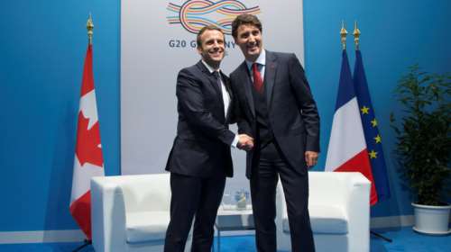 Μέτωπο Μακρόν- Τριντό κατά Τράμπ: τι συμφώνησαν