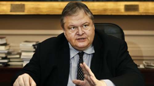 Βενιζέλος: Να αποτραπεί το δημοψήφισμα για το Σύνταγμα