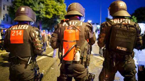 Γερμανία: Ταραχές μεταξύ αστυνομικών - μεταναστών για σεξουαλικές επιθέσεις