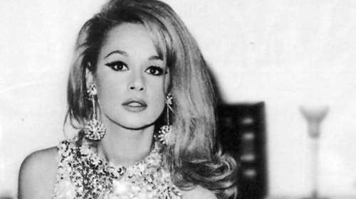 Η ερωτική Αλίκη Βουγιουκλάκη όπως δεν την έχετε ξαναδεί: Νέες φωτογραφίες