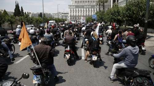 Μοτοπορεία από τους διανομείς του φαγητού