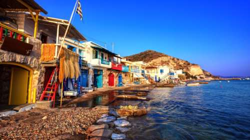 Σοβαρές καταγγελίες κατοίκων της Μήλου εναντίον του δημάρχου