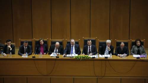 Καταπέλτης η Ενωση Δικαστών: Η κυβέρνηση θέλει να υποτάξει την δικαιοσύνη