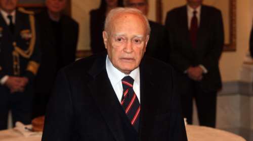 Γραφείο Κ.Παπούλια: Κανείς λόγος ανησυχίας για την υγεία του