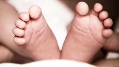 Μωρό 18 μηνών σε κρίσιμη κατάσταση - Του έδωσαν ναρκωτικό χάπι