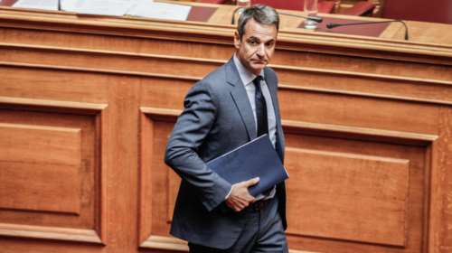 Η στρατηγική της αμφίπλευρης διεύρυνσης και η δεξιά στροφή