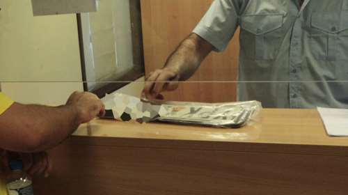 Επιστροφή πινακίδων από Τροχαία &amp; Δήμο λόγω Δεκαπενταύγουστου