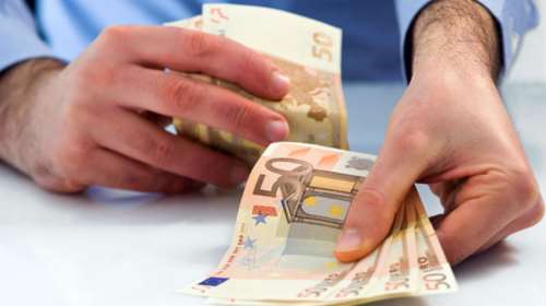 «Φρένο» της ΑΑΔΕ στις επιστροφές φόρου λόγω ΕΝΦΙΑ