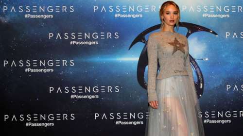 Οι δύσκολες στιγμές της Τζ. Λόρενς με τον σύντροφό της στη δουλειά