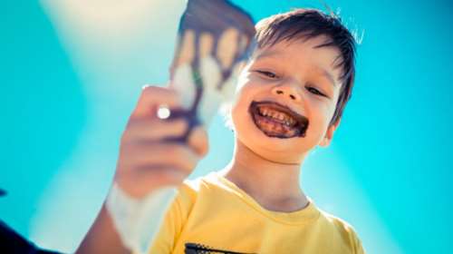 Ιαπωνία: Δείτε το μόνο παγωτό που δεν λιώνει στην ζέστη! -video