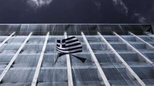 &quot;Τρύπα&quot; 730 εκατ. στα έσοδα δείχνουν τα στοιχεία του Ιουλίου