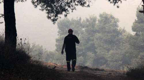 Χωρίς ενεργό μέτωπο πυρκαγιάς στην ανατολική Αττική