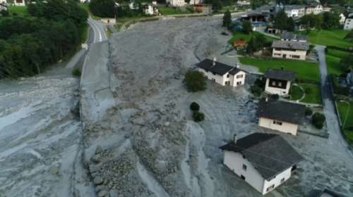 Αγνούνται ακόμη οκτώ άτομα από την κατολίσθηση στις Άλπεις