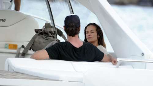 Ξανά single διάσημος -και κούκλος- ηθοποιός. Οριστικό τέλος με την καλή του