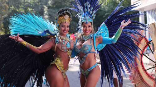 Καρναβάλι Ν.Χιλ: Αυτό είναι το μεγαλύτερο street part του κόσμου φωτό