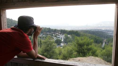 Η κυβέρνηση «θυμήθηκε» ότι ξέχασε τη στολή των δασοφυλάκων!
