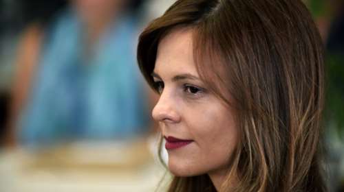 Απαντήσεις της Αχτσιόγλου για τα εργασιακά σε συνέντευξη