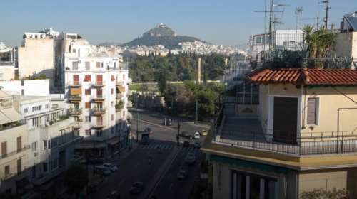 Χαώδης η διαφορά εμπορικών με αντικειμενικές τιμές ακινήτων