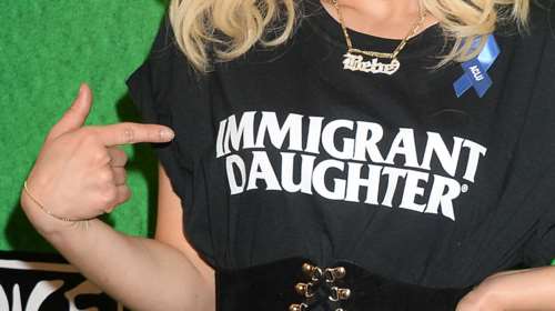 Μπλε κορδέλες για τις ατομικές ελευθερίες