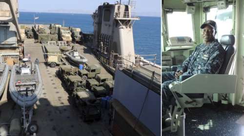 Ξενάγηση σε αμερικανικό πολεμικό πλοίο χάρις σε έναν ευγενή καπετάνιο