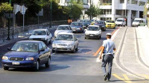 &quot;Χάροι&quot; στους δρόμους χωρίς ασφάλεια: 555.402 τα ανασφάλιστα οχήματα που κυκλοφορούν στην Ελλάδα