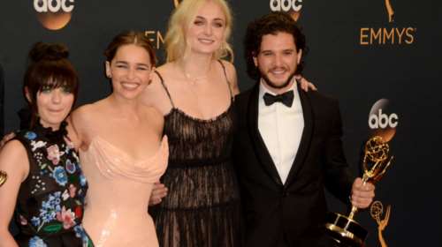 Τζον Σνόου &amp; Ντενέρις Ταργκάριαν σε σποτ των Dolce Cabbana video