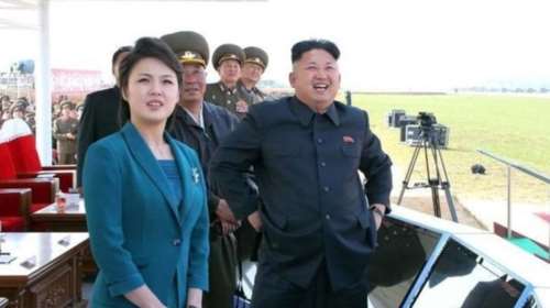 Προκαλεί ο Κιμ και μεταφέρει διηπειρωτικό πύραυλο στις ακτές