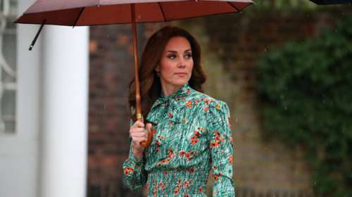 100.000 ευρώ αποζημίωση στην Κέιτ Μίντλετον για τις γυμνόστηθες φωτογραφίες