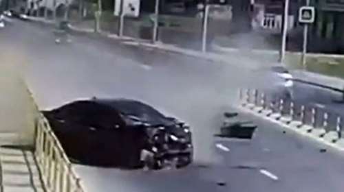 Σκοτώθηκαν ενώ πήγαιναν στο γάμο της κόρης τους  video