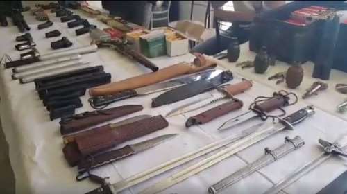 Οι «σαρδέλες Καλλονής» και οι «κουτσομούρες» έκαψαν μεγάλη σπείρα