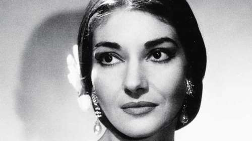 Σπάνιο κλικ: Η Μαρία Κάλλας στην Ιταλία με μαγιό που αναδεικνύει την καλλίγραμμη σιλουέτα της - Οταν είχε χάσει 30 κιλά