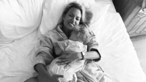 Αυτό είναι το φύλο του νέου μωρού της Βίκυς Καγιά: Περιμένει...