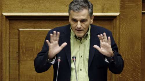 Τσακαλώτος: Δεν μου... τράβηξαν τα αυτιά στις Βρυξέλλες