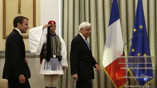Δείτε Live τη δεξίωση προς τιμή του Εμμανουέλ Μακρόν στο Προεδρικό