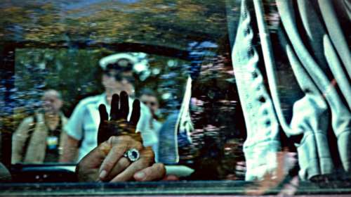 Δύο μέρες στο πλάι του Εμμανουέλ η Μπριζίτ