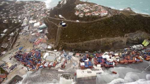 Ο τυφώνας Ιρμα πλησιάζει την Φλόριντα: «Φύγετε τώρα να γλιτώσετε»